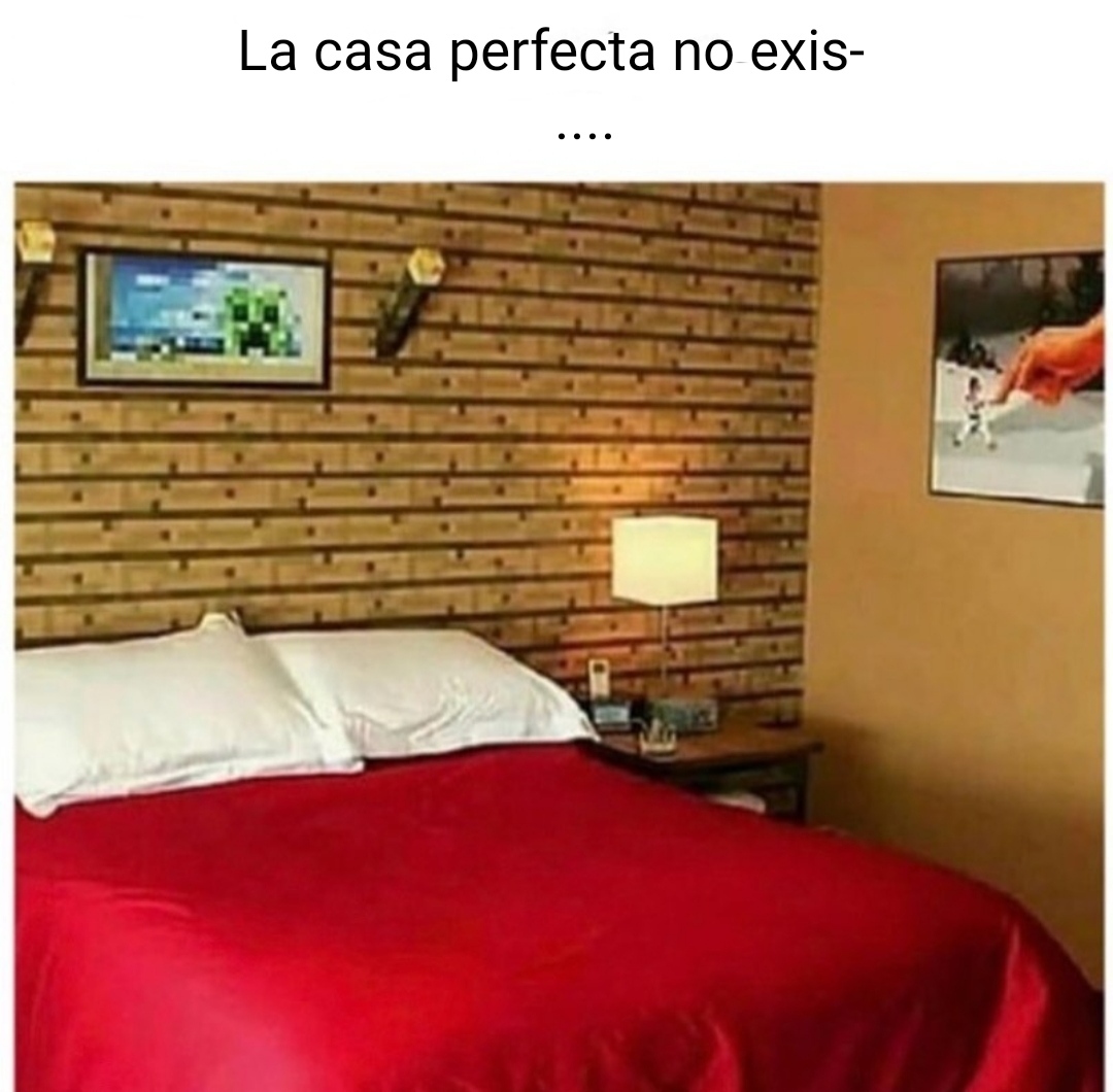 El set up de cualquier habitación española - meme