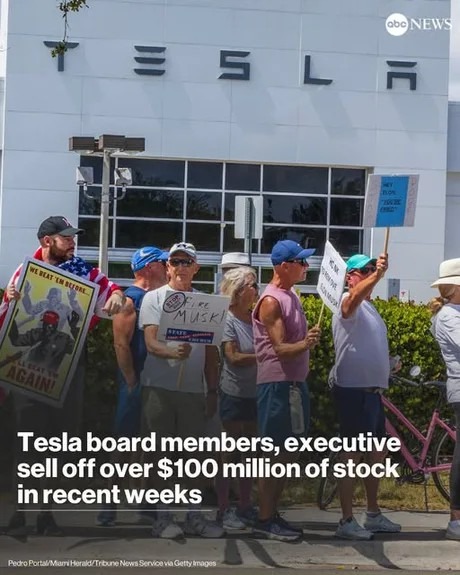 Tesla board members dumping stock like it's a hot potato - meme