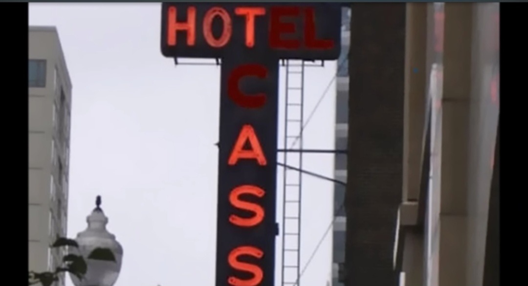 Dr disrespect hotel  - meme