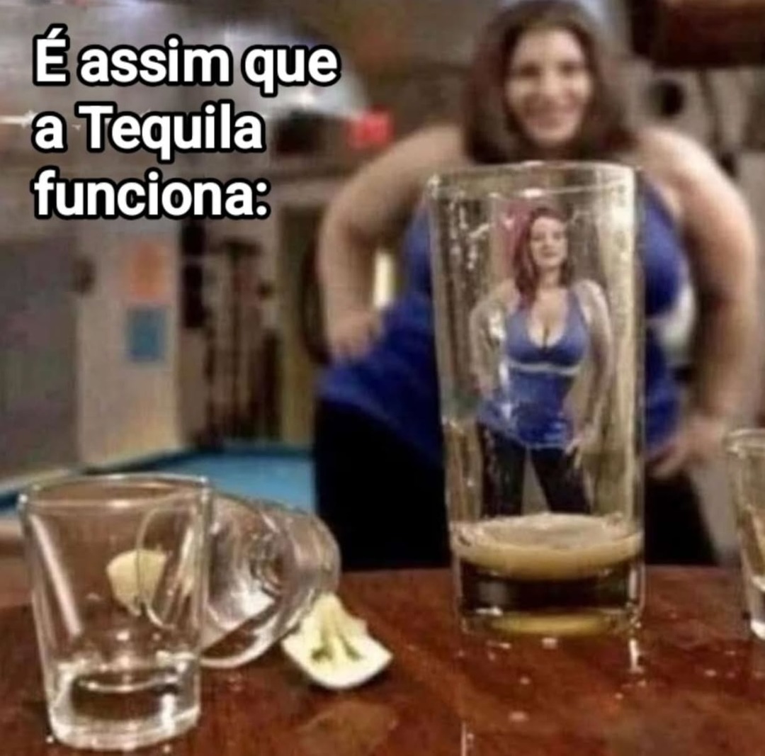 Álcool: o melhor Photoshop desde 5000 AC - meme