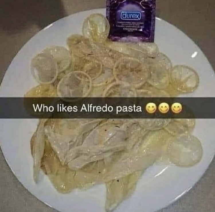 Mmmmm Alfredo - meme