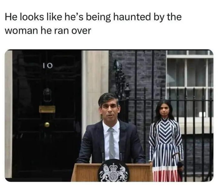 She knows - meme