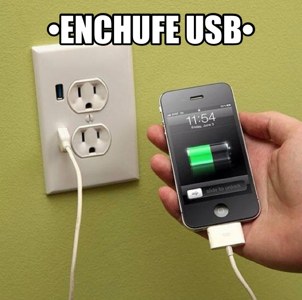 Enchufe USB - meme