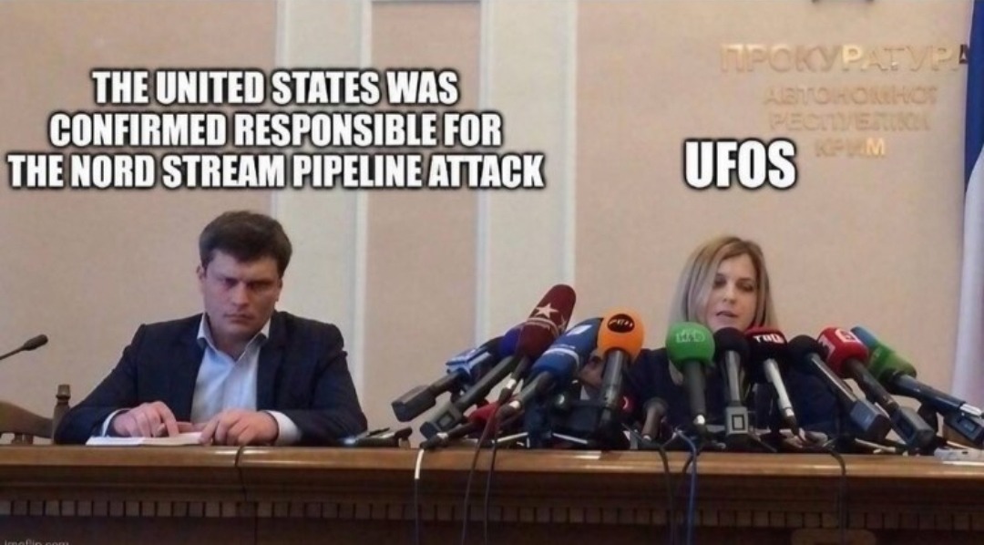UFOs go brrr - meme