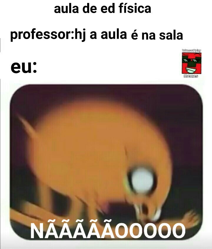 só quem joga bola na educação física vai entender esse meme