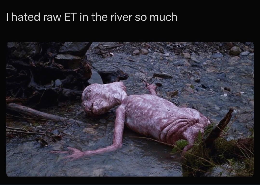 Raw ET - meme