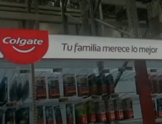 Yo: Dois, dame una señal La señal: - meme