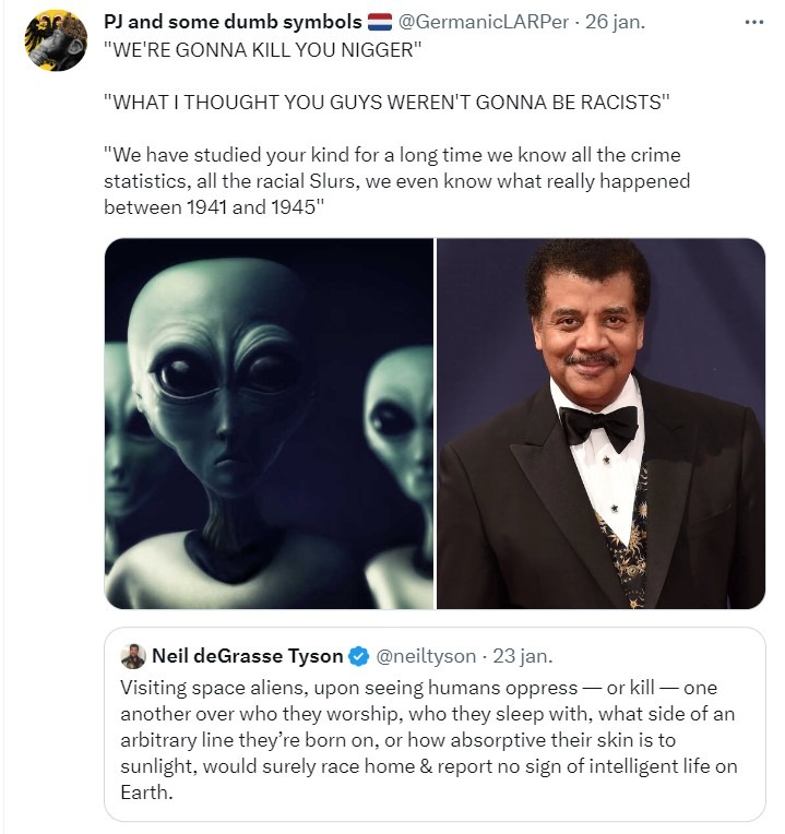 dongs in an alien - meme