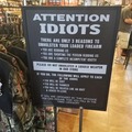 Attention IDIOTS xD