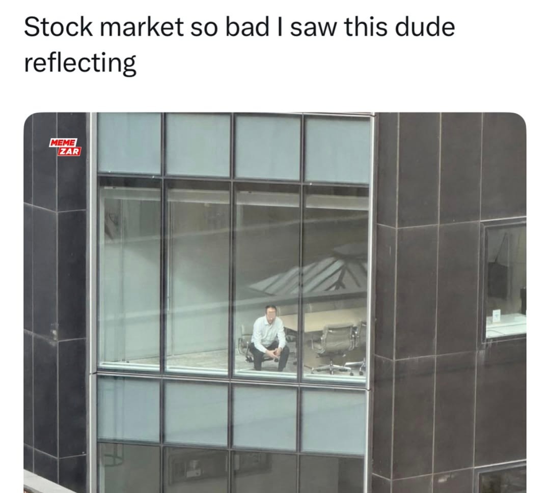 Even the statues are worried about the economy - meme