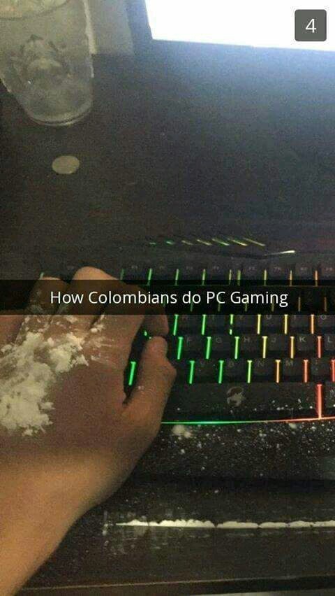 Colombianos - meme