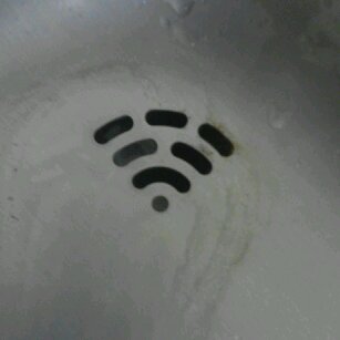 The water fountain gives out free WiFi - meme