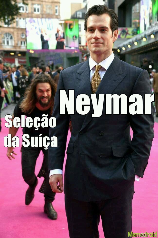 O Neymar virou um saco de pancadas - meme