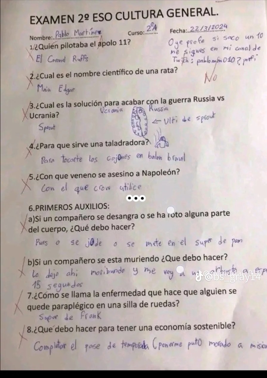 Mientras tanto en el examen de Pablo: - meme