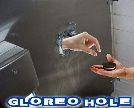 Gloreo Hole - meme