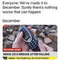 Nokia 3310 breaks after falling