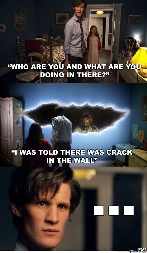 there is crack in my wall - meme