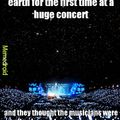 aliens at concert