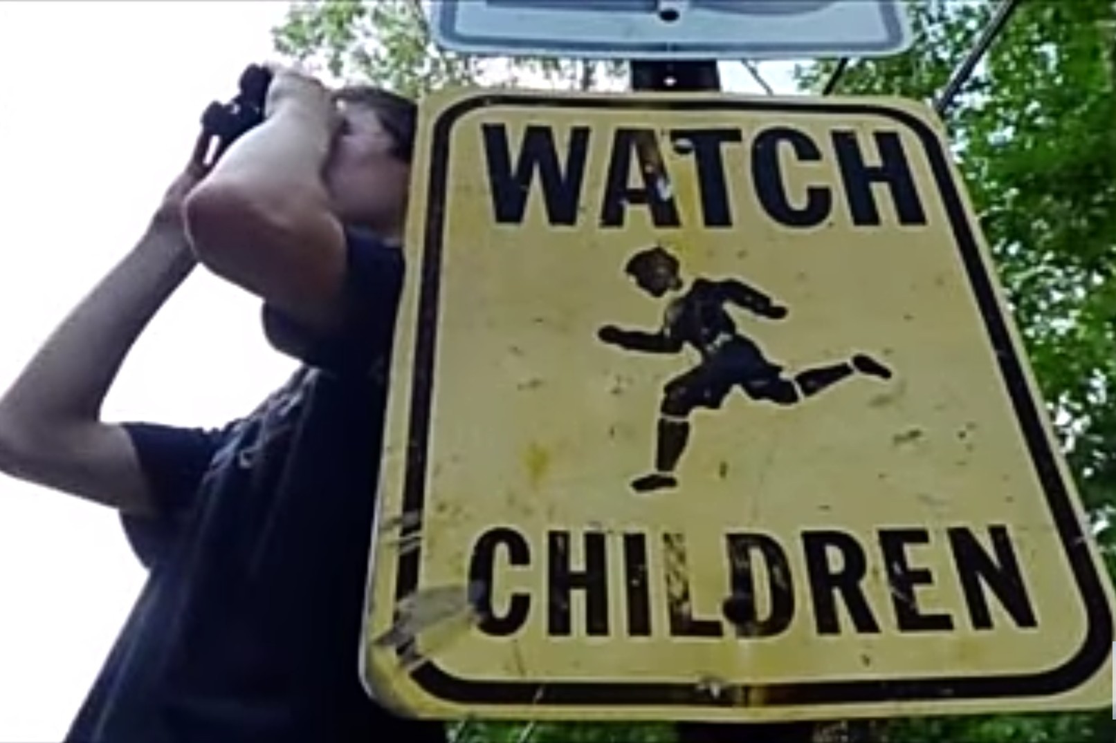 Watch children - meme