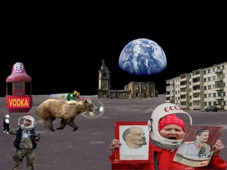 Los rusos han mandado una misión espacial a la luna y la han estrellado allí xd - meme