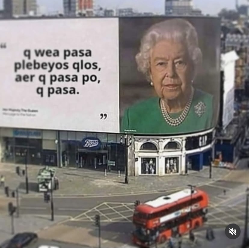 Entera detonada la vieja - meme