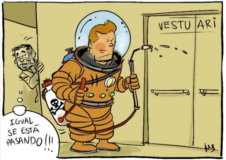 Tomando medidas-TINTIN USANDO TRAJE DE IR A LA LUNA PARA PROTEGERSE DE LA CORROSIÓN - meme