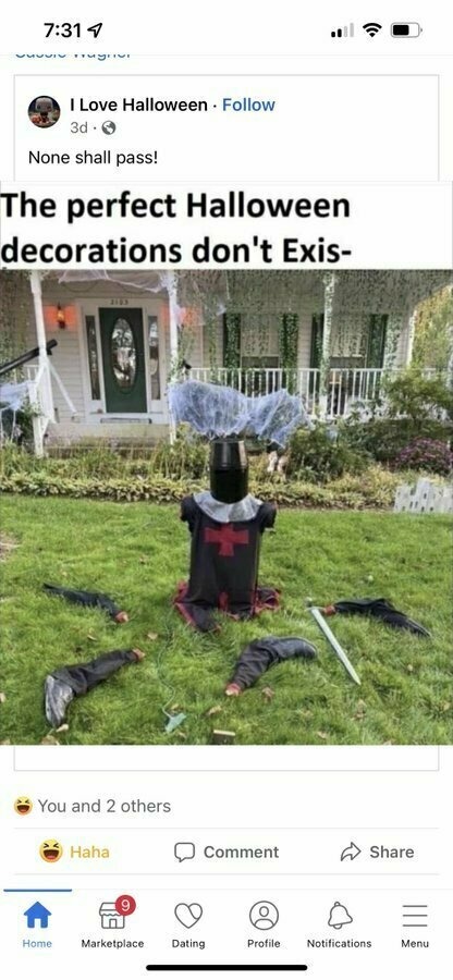 The perfect Halloween decoration doesn't exist! - meme