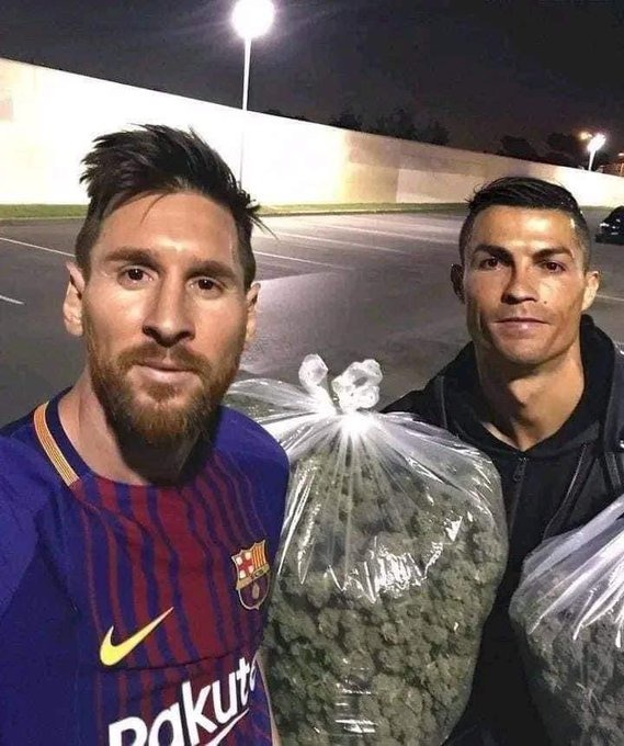 ¿ESTOS SON TUS HEROES? - meme