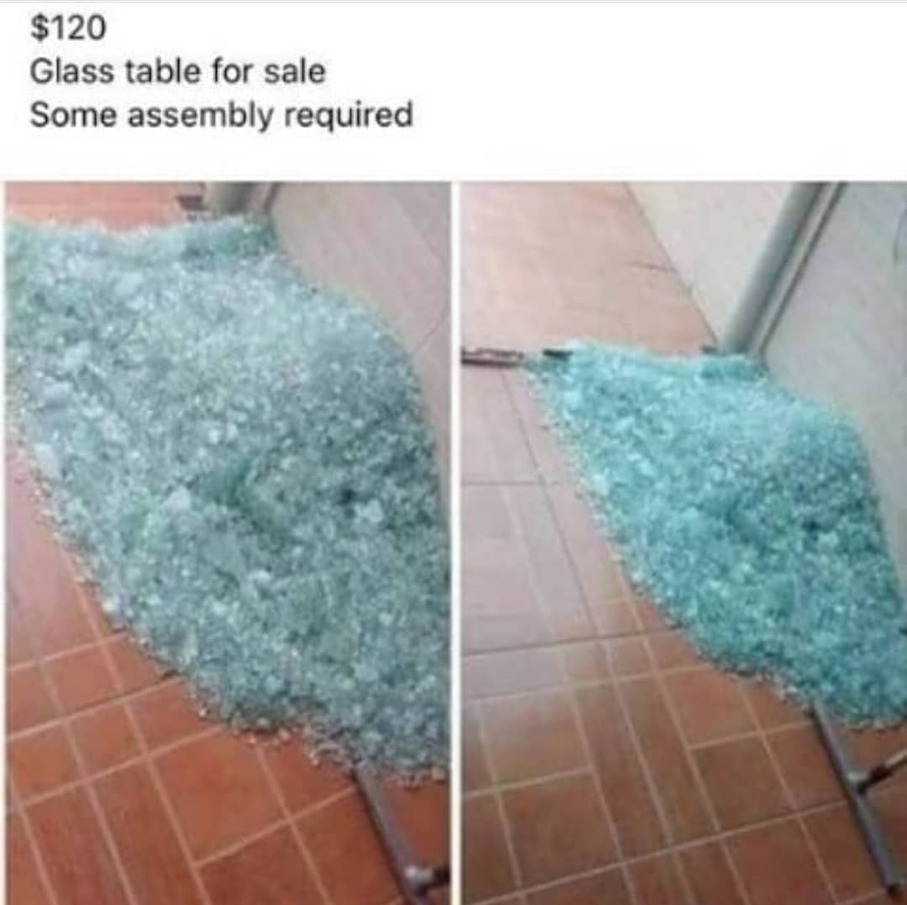 Je vend une table en verre , assemblement requis - meme