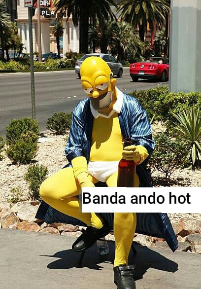 Banda Homero anda hot - meme