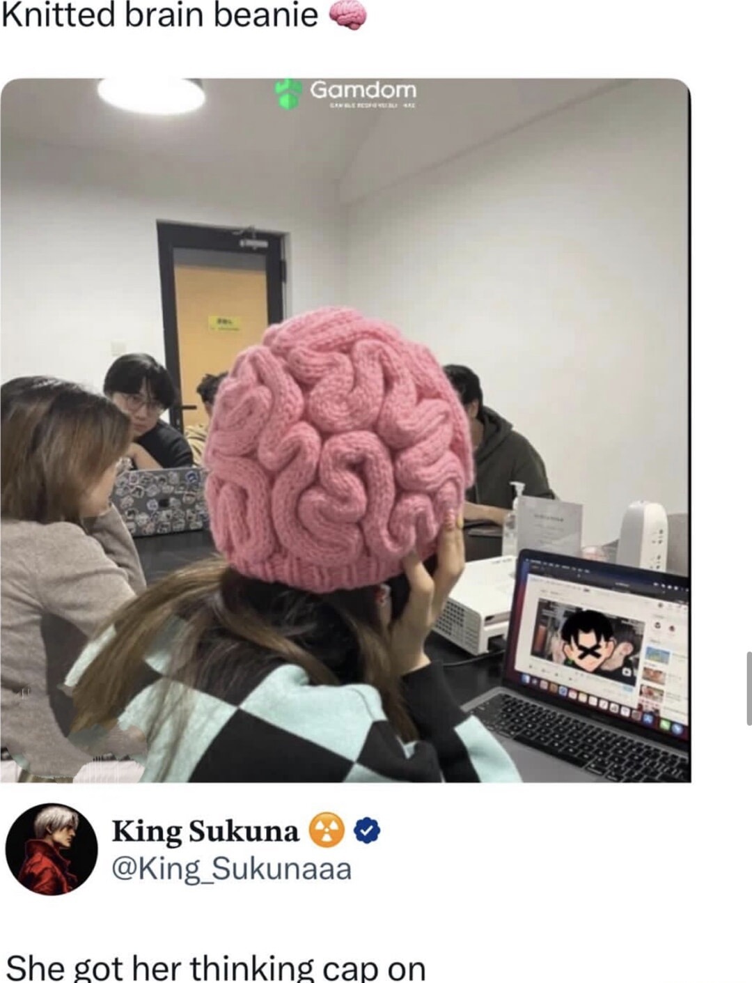﻿Knitted brain beanie Gamdom King Sukuna @King_Sukunaaa She got her thinking cap on
