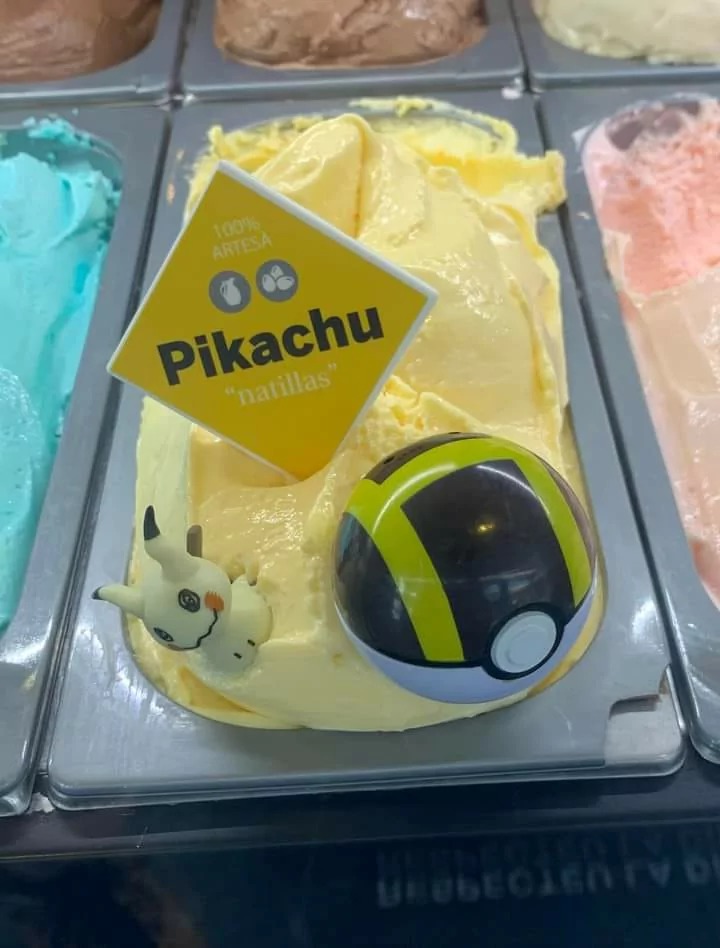 helado sabor pikachu - meme