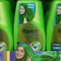 Botes de shampoo árabes