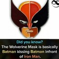 La mascara es Batman besando a Batman en frente de Iron Man