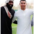 Meme de Cristiano Ronaldo convirtiendose al Islam