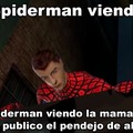 Spiderman viendo